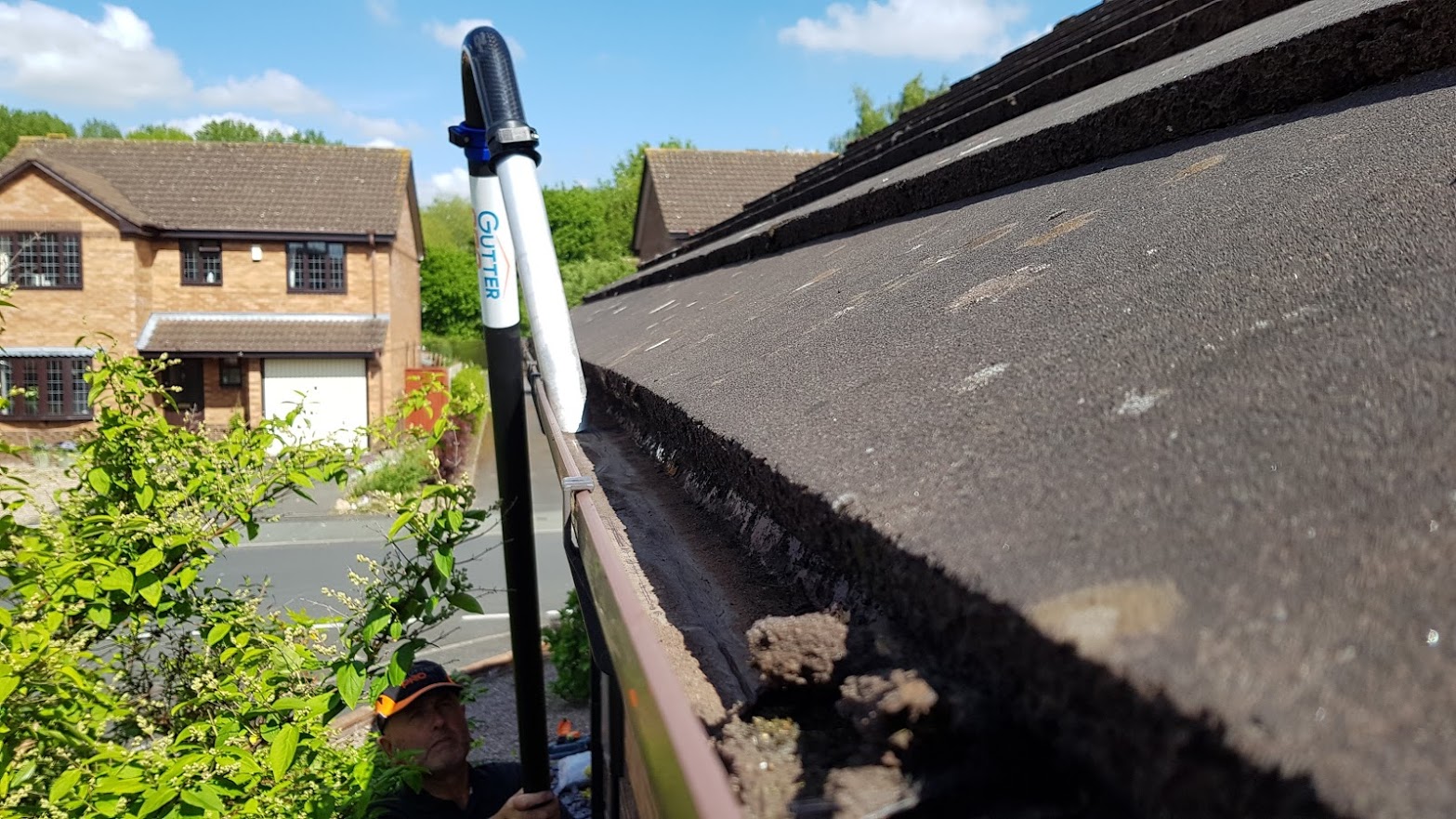 Gutter Clearing and Cleaning Service