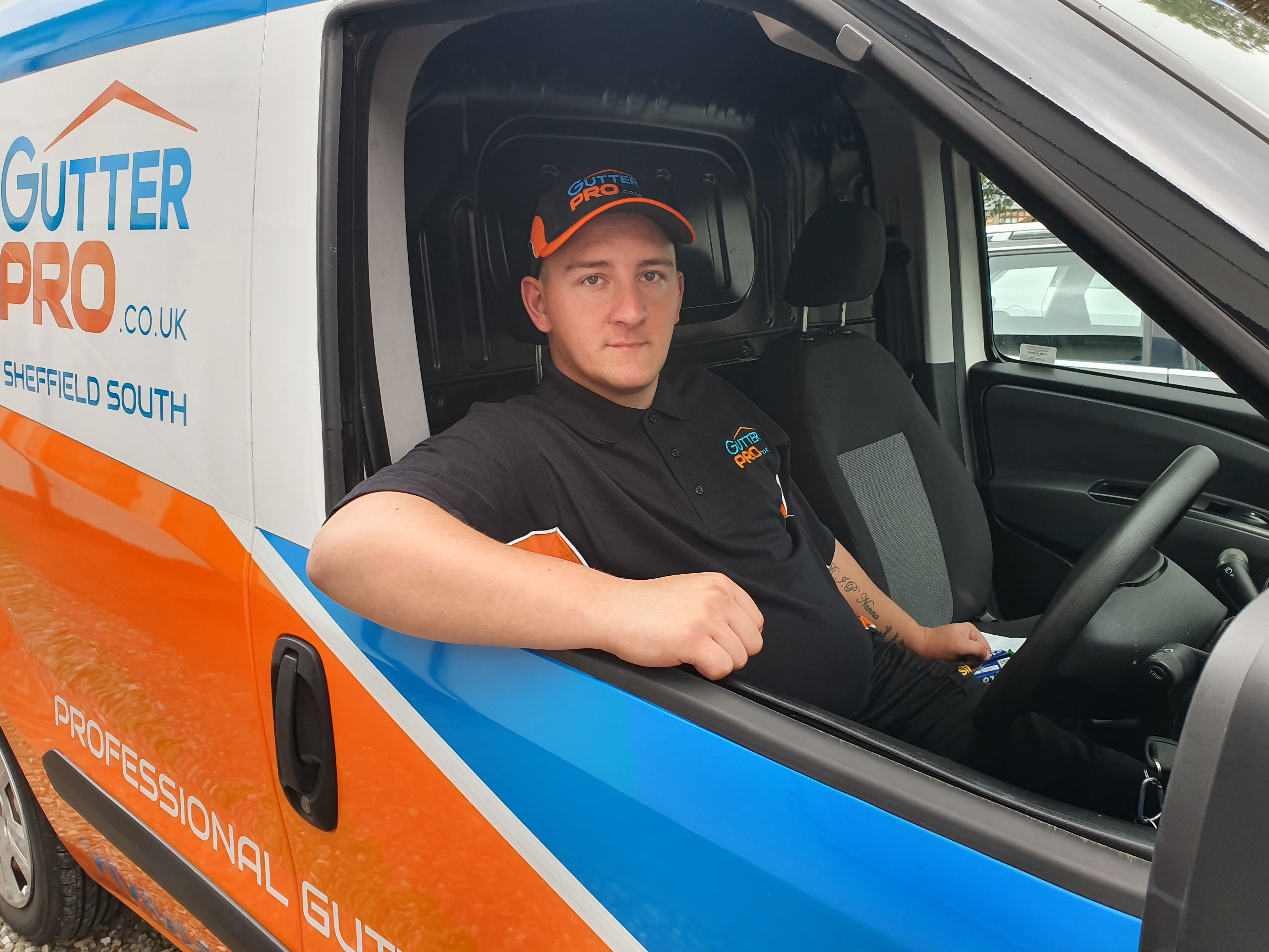Gutter Clearing and Cleaning Service