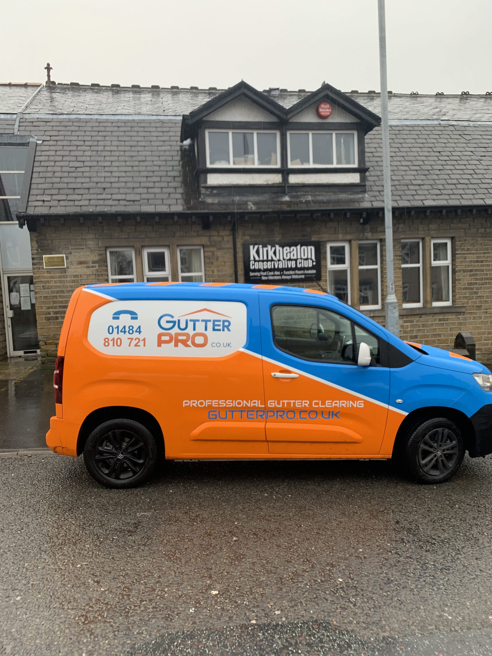 Gutter Cleaning Kirkheaton