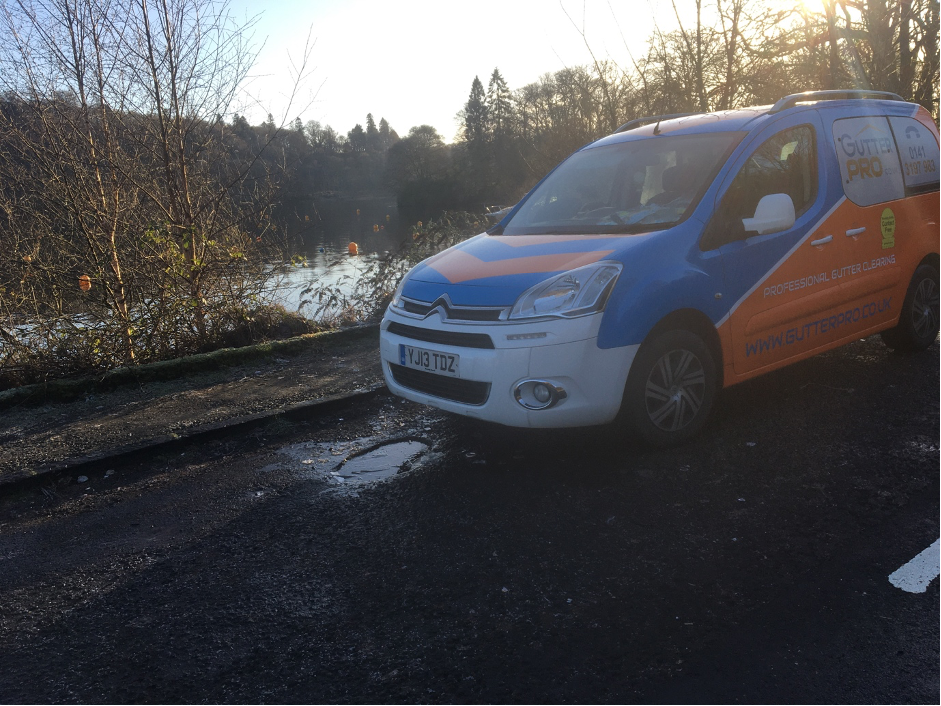 Gutter Cleaning Dumbarton